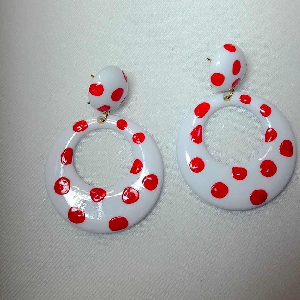 Vintage polka dot red white earrings - Picture 4 of 13